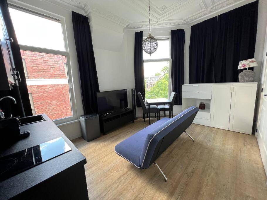 Rotterdam Inn Экстерьер фото