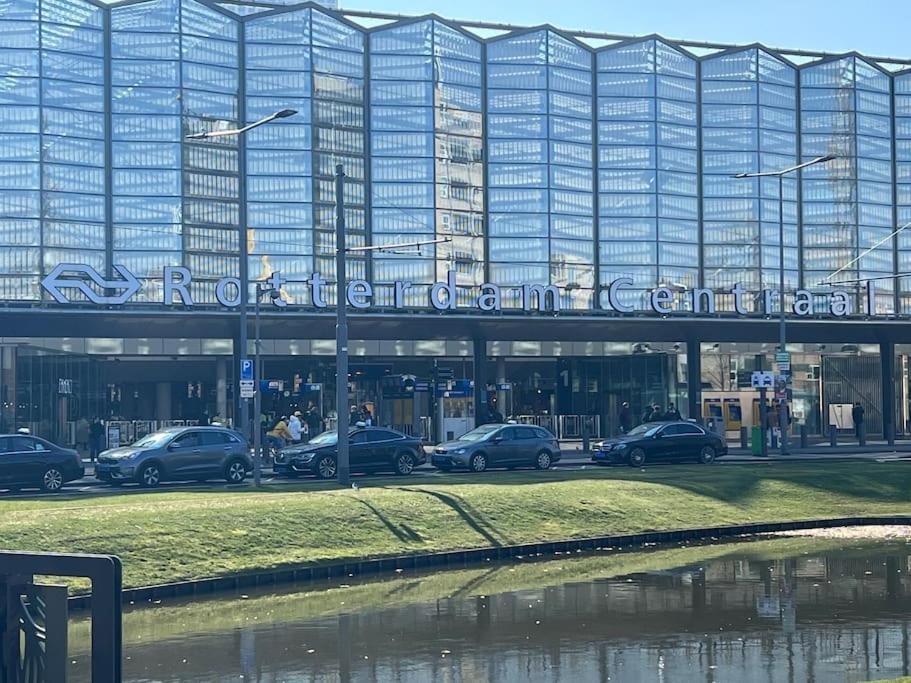 Rotterdam Inn Экстерьер фото