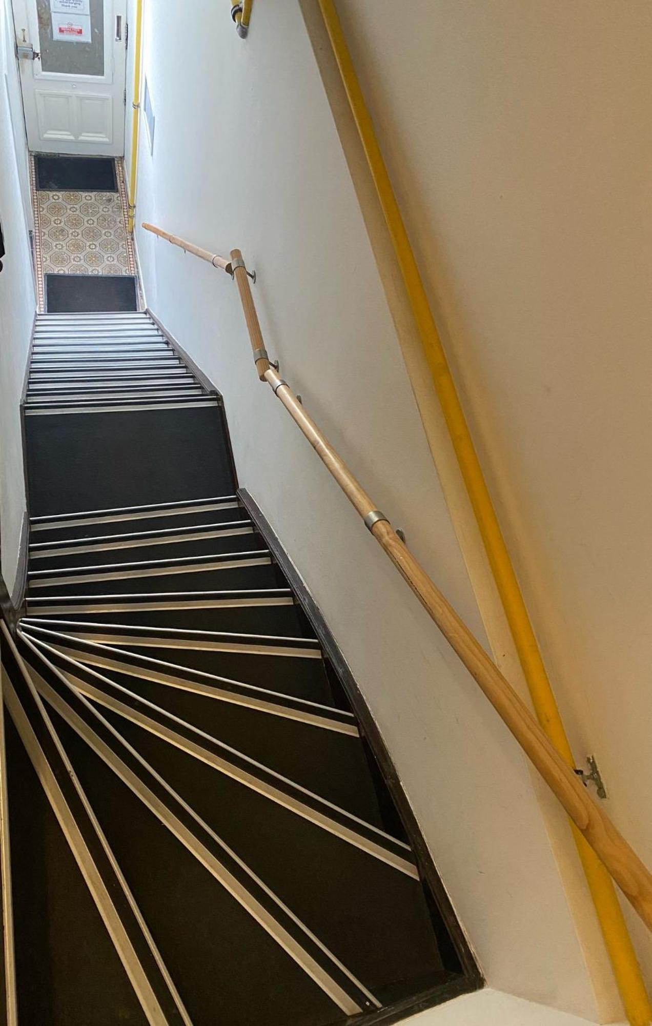 Rotterdam Inn Экстерьер фото