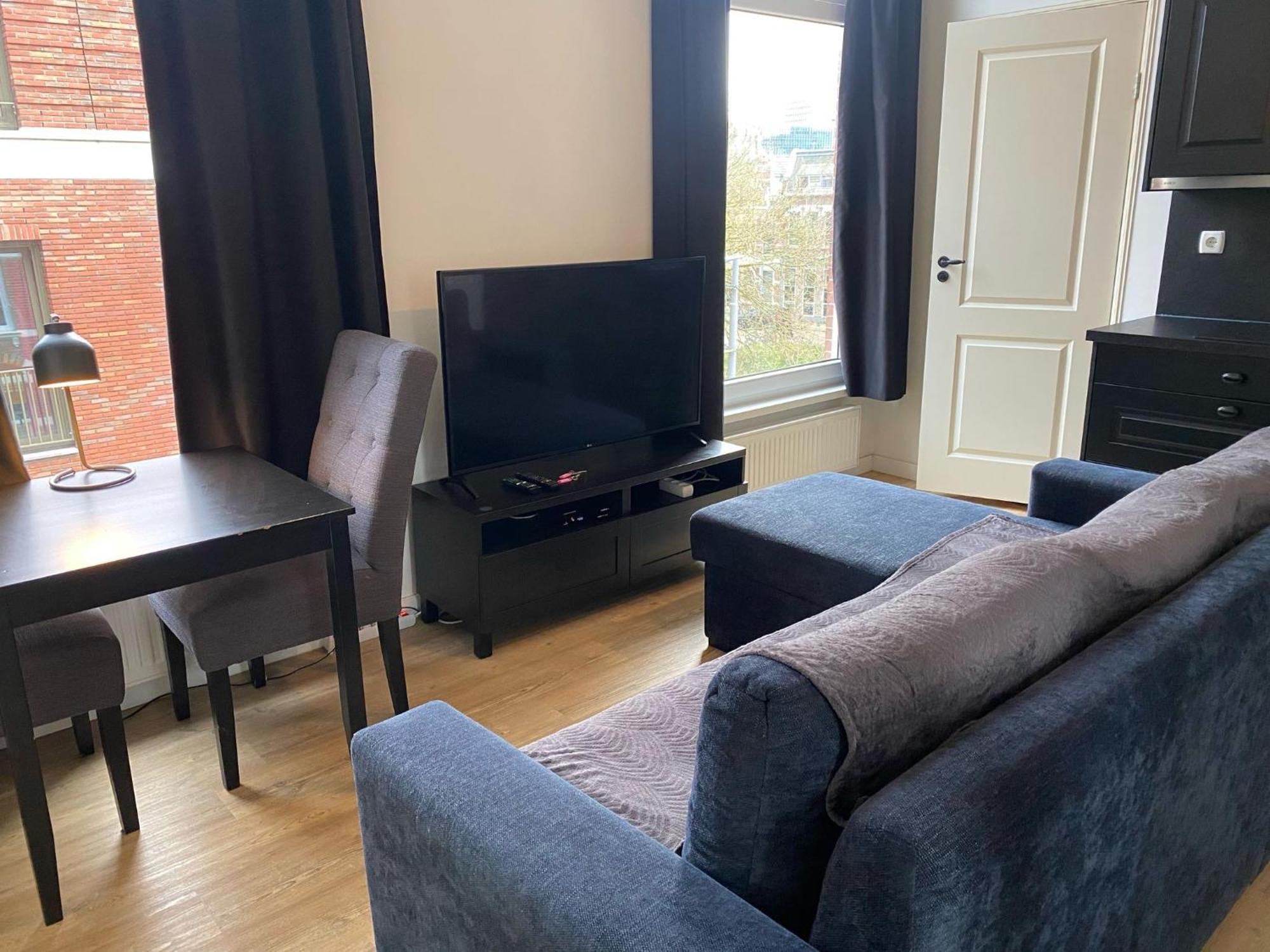Rotterdam Inn Экстерьер фото
